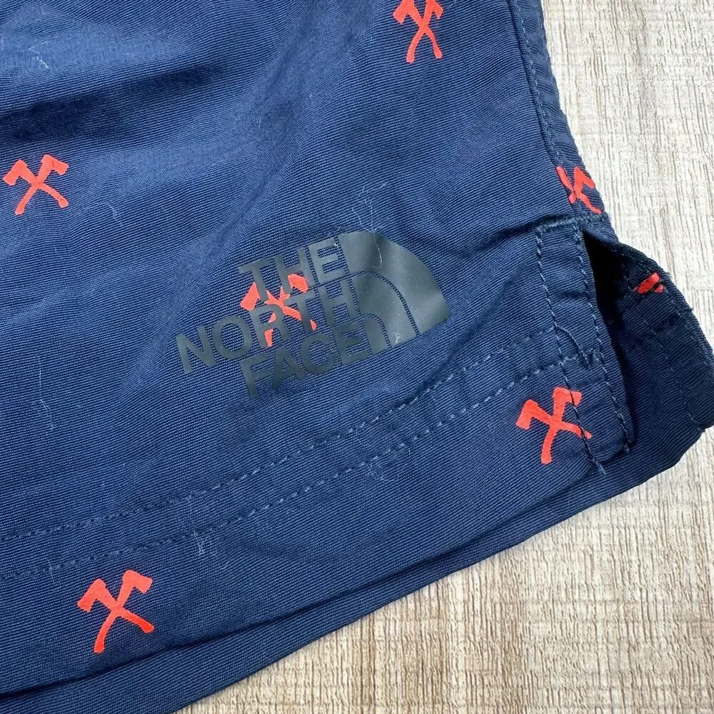 The North Face Classic V Swim Trunks 7